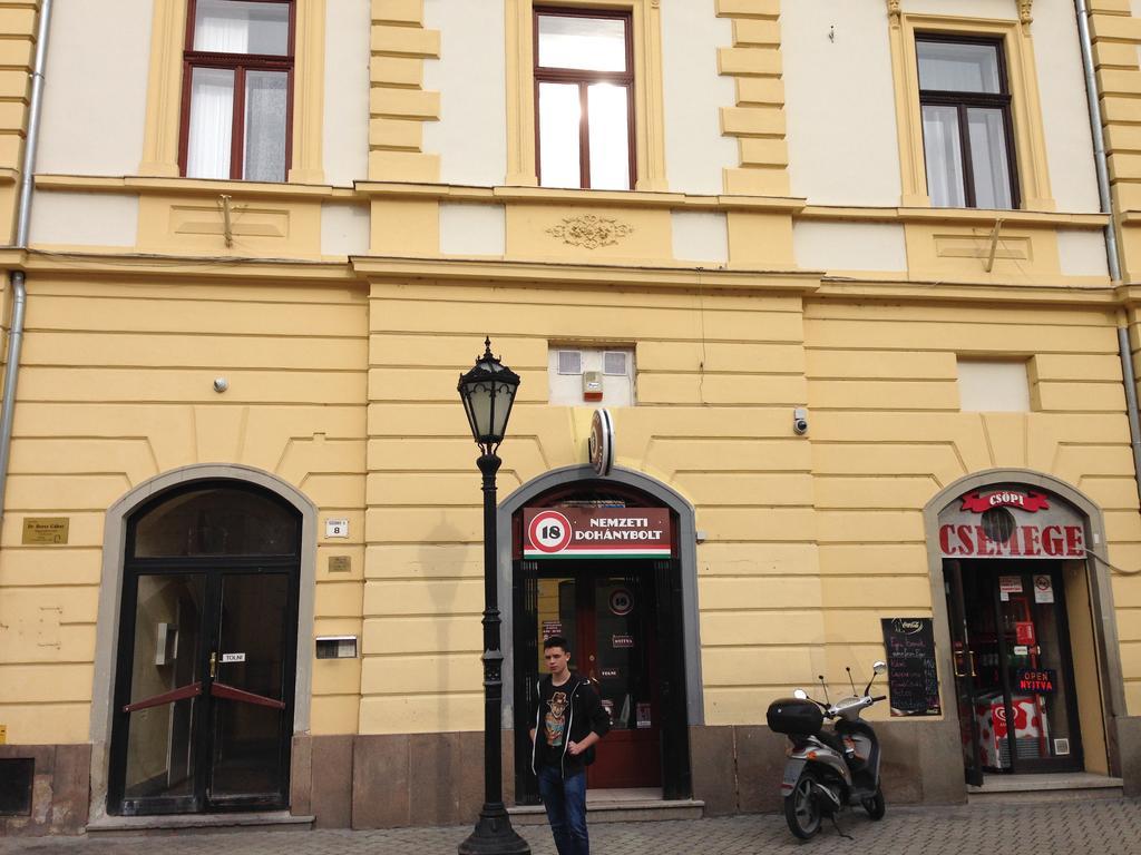 Széchenyi Apartman Eger Extérieur photo